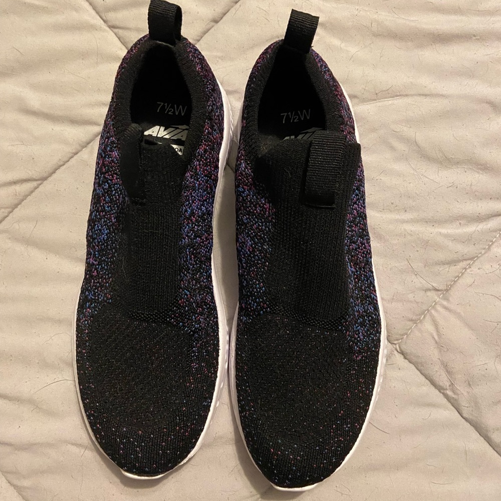 Woman's sneakers